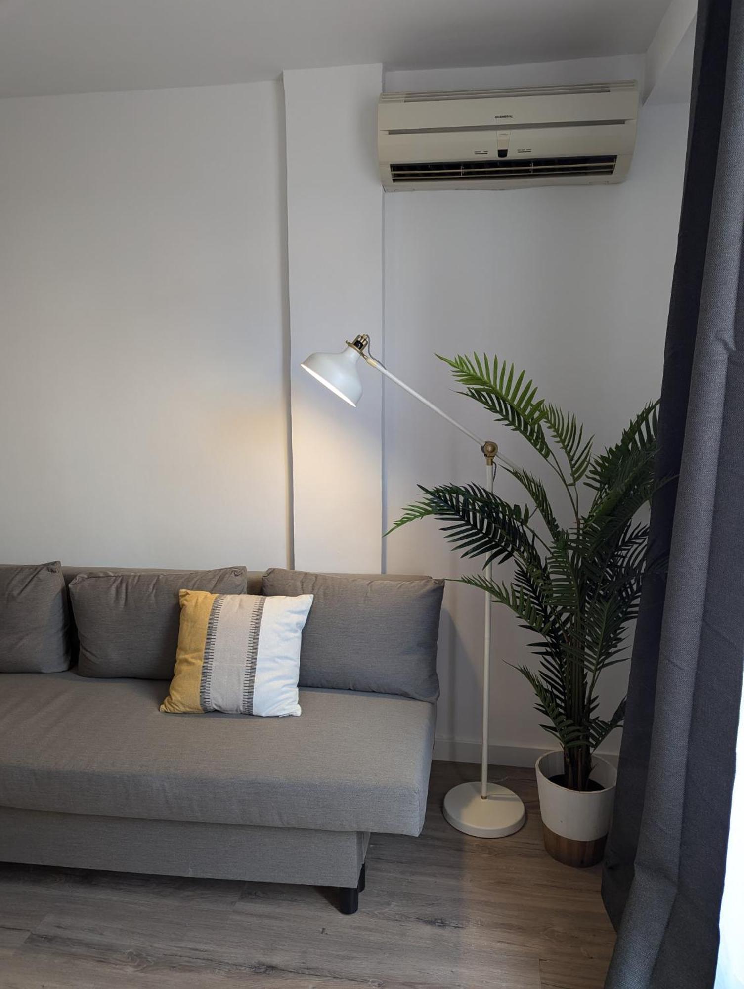 Caliu Apartments Barcelona - Fira L'Hospitalet de Llobregat Esterno foto